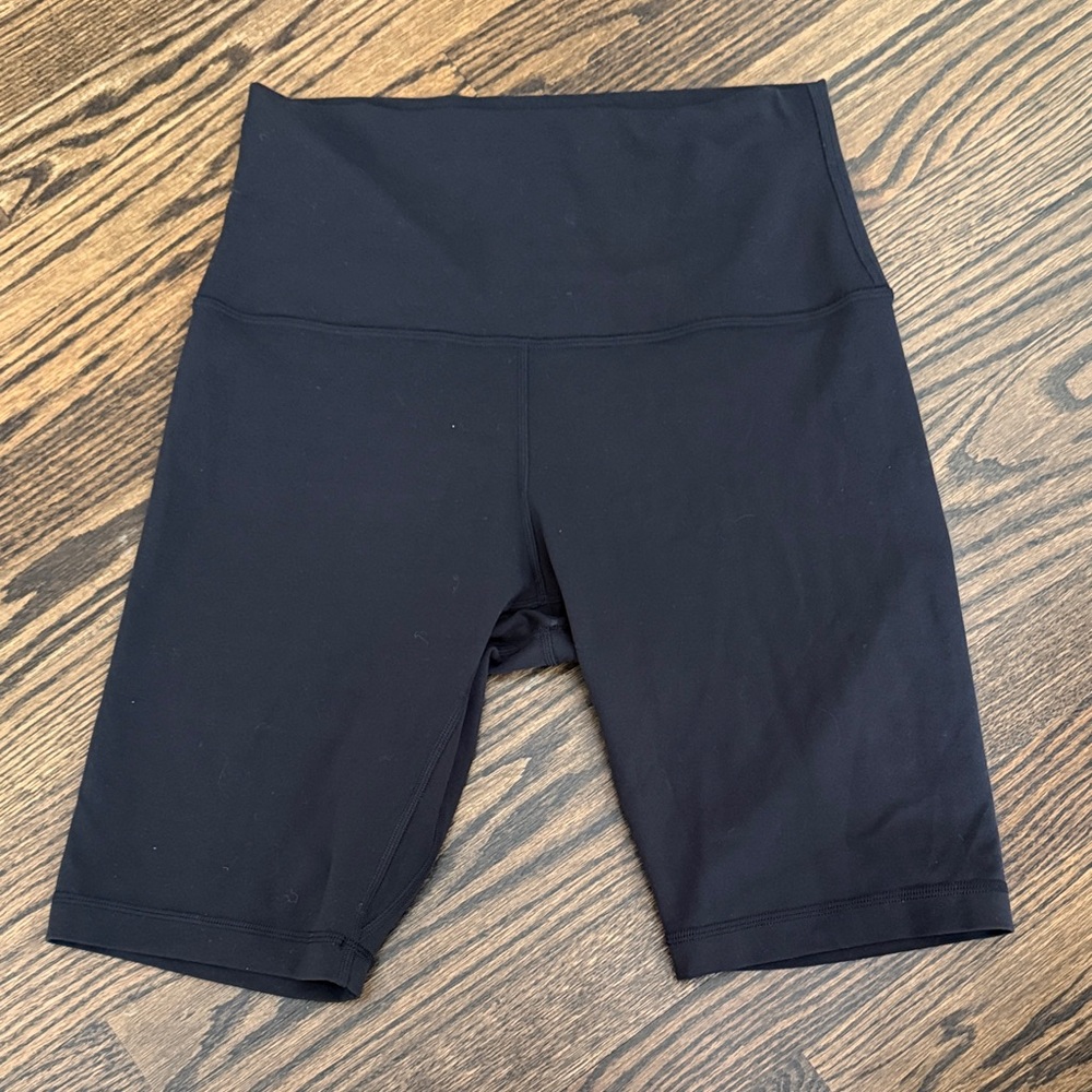 Lululemon Align Super High Rise Short Black Women's High-Waisted Shorts  10 inch